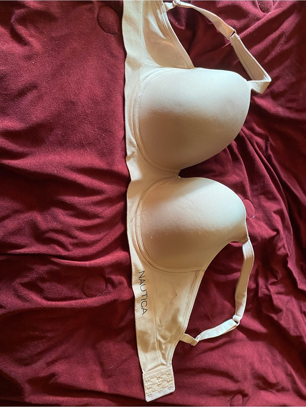 Nautica Women's Ivory Seamless Molded T-Shirt Bra